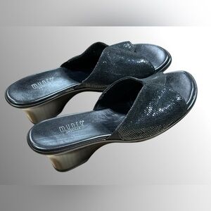 Munro American Walking Wedge Size 10 in Black